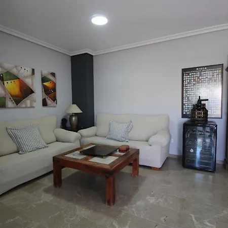 Lovely & Luxury Penthouse In Playamar