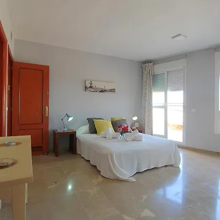 Lovely & Luxury Penthouse In Playamar Daire Torremolinos